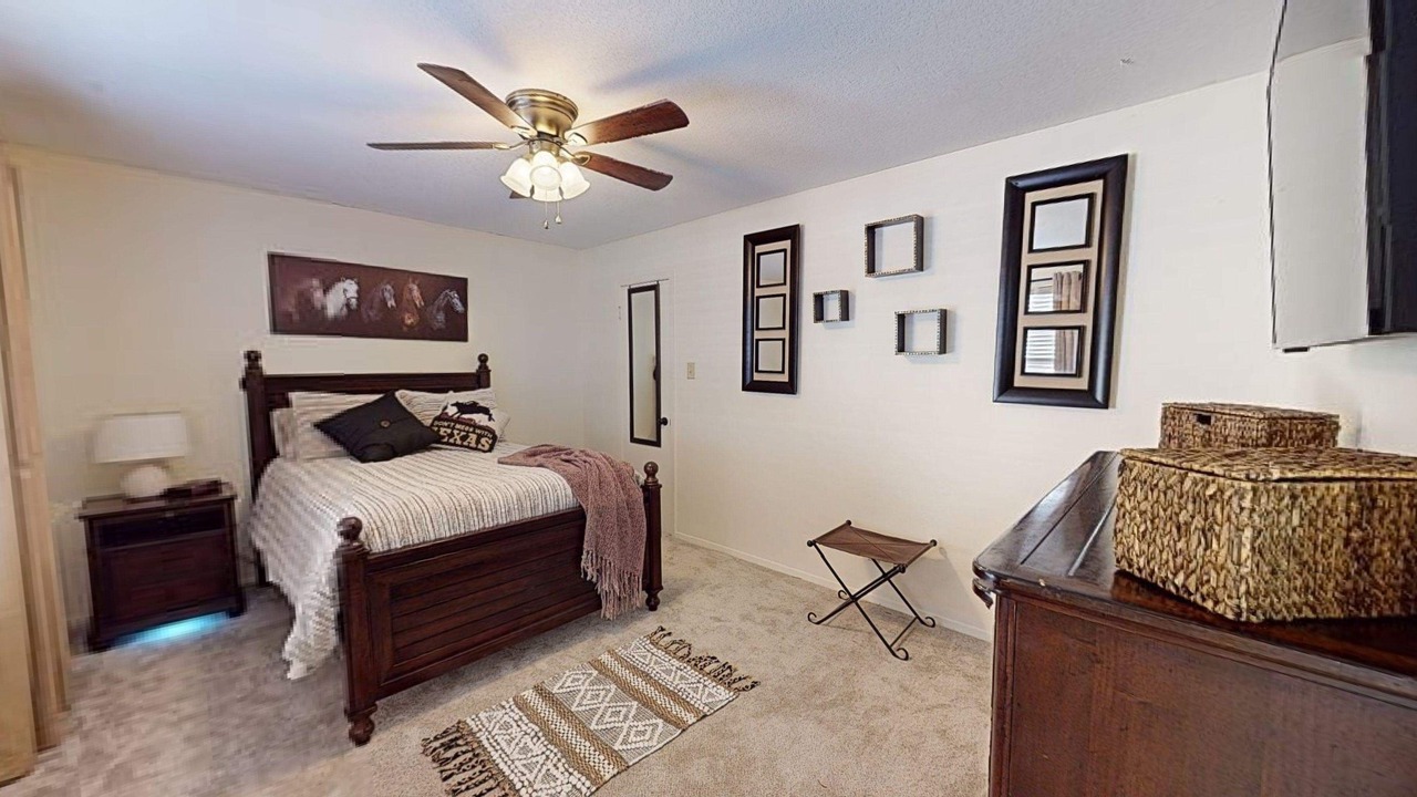 Photo of Bedroom in Midland
