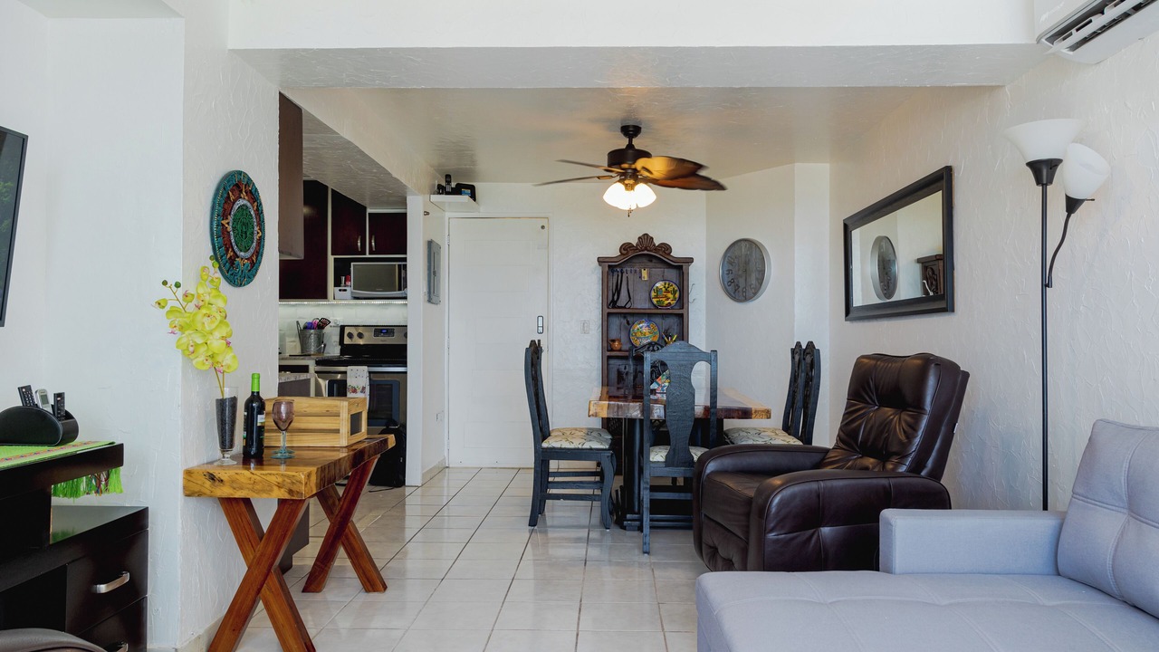 Photo of Livingroom in Cerritos