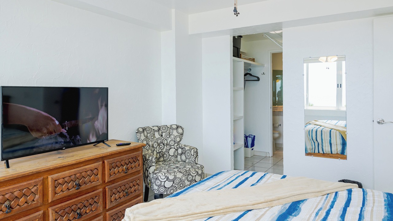 Photo of Bedroom in Cerritos
