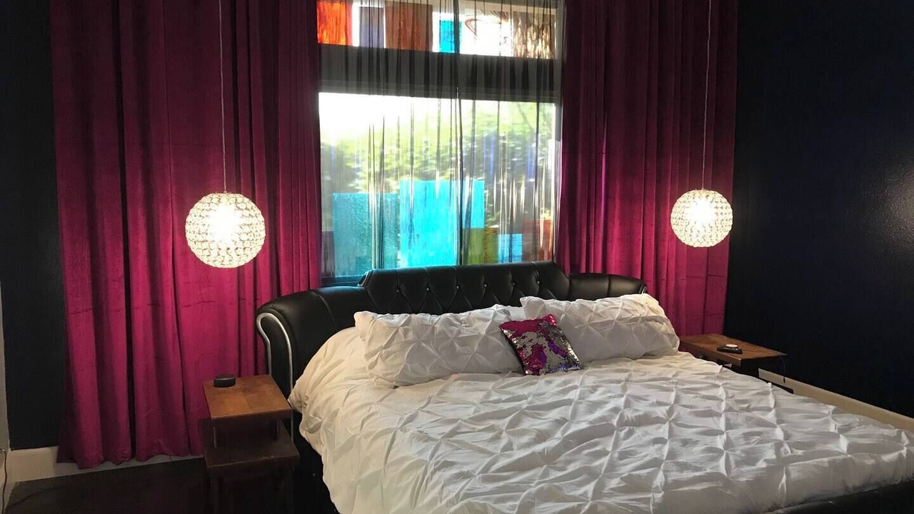 Photo of Bedroom in Southwest Arlington