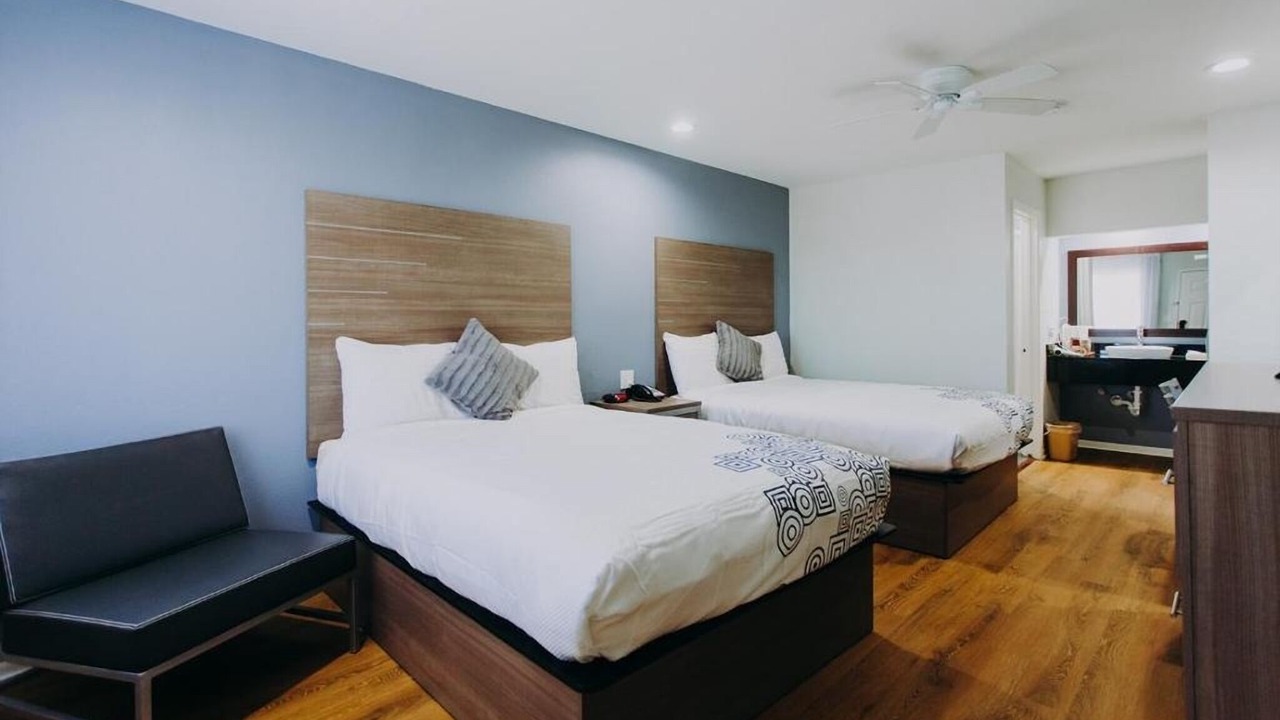 Photo of Bedroom in Clear Lake Shores