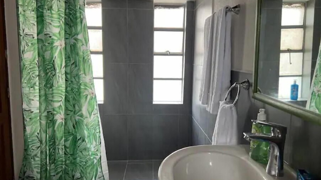 Photo of Bathroom in Zona 5