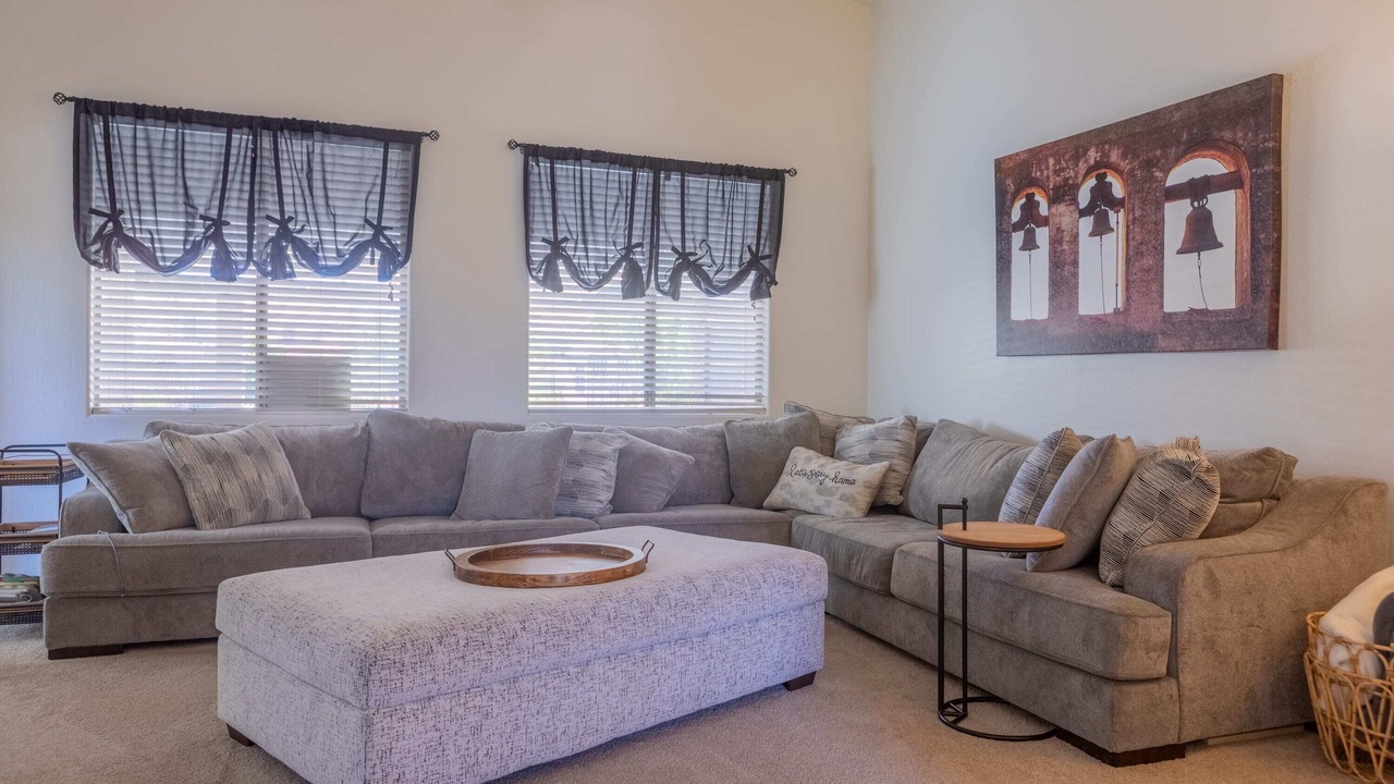 Photo of Livingroom in Bell West Ranch