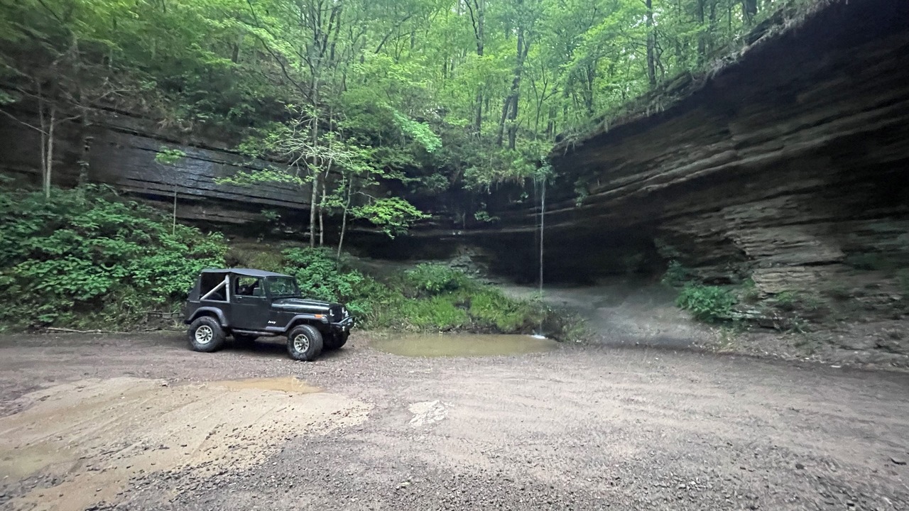Photo of Outdoor in Clarksville