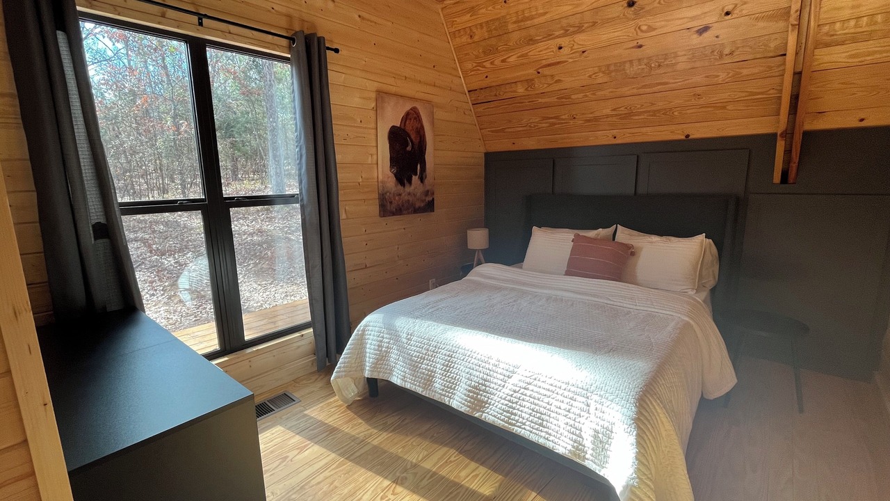 Photo of Bedroom in Dogwood