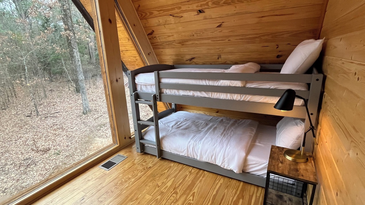 Photo of Bedroom in Dogwood