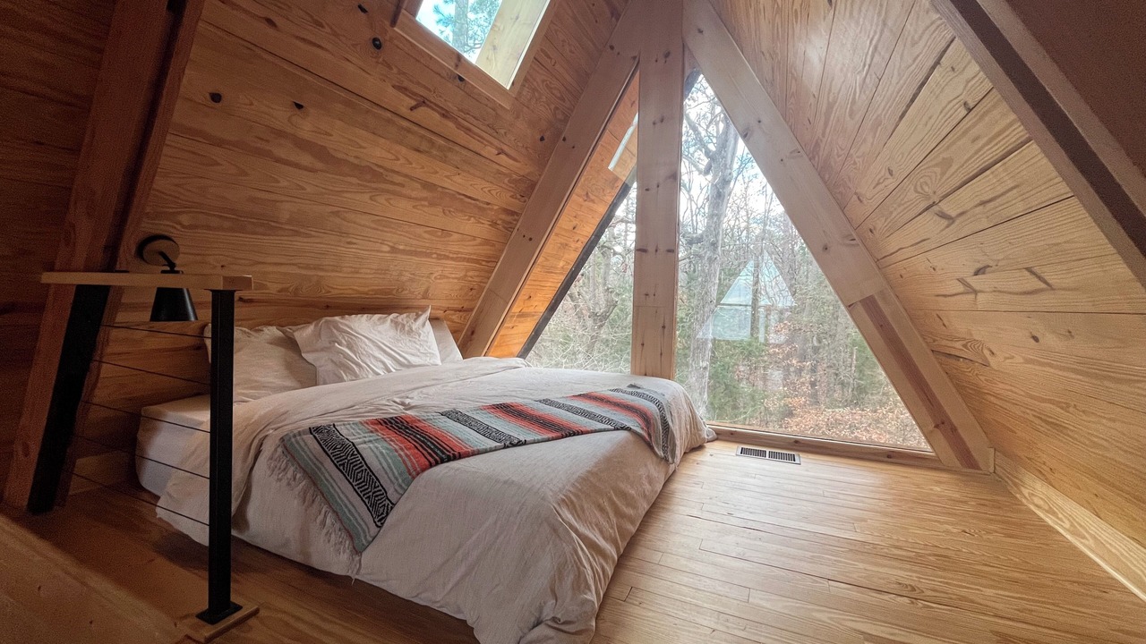 Photo of Bedroom in Dogwood
