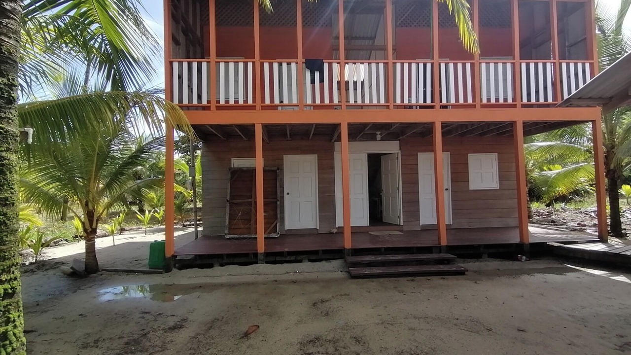 Photo of Outdoor in Livingston