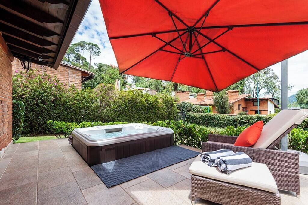 Photo of Patio Balcony in Valle de Bravo