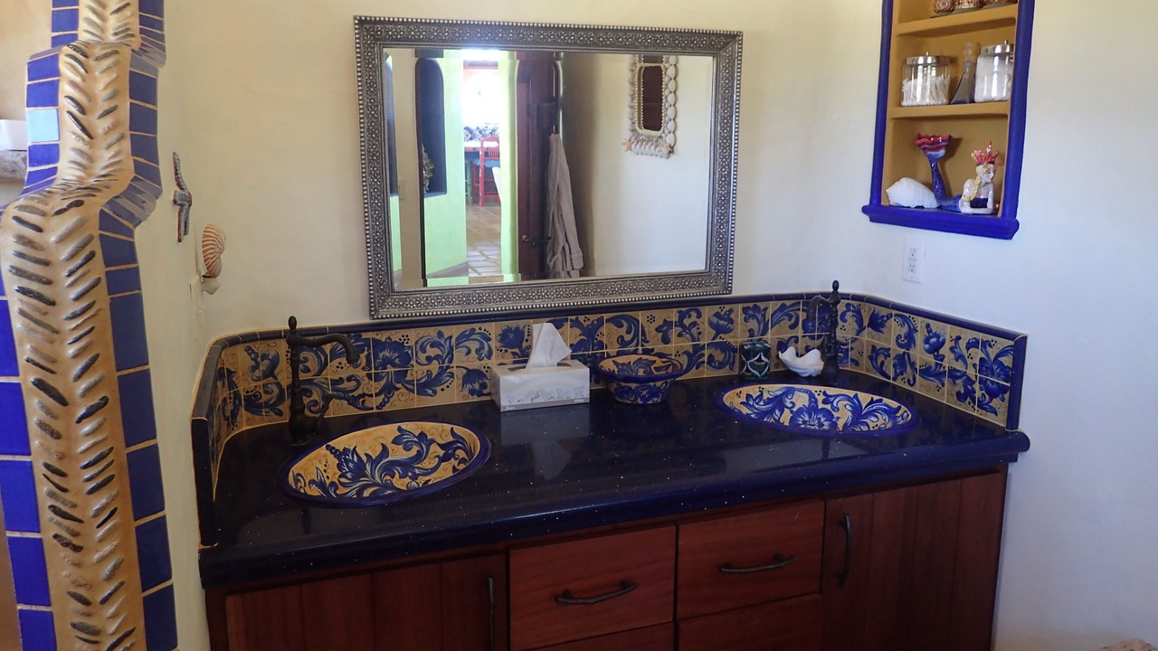 Photo of Bathroom in Los Barriles