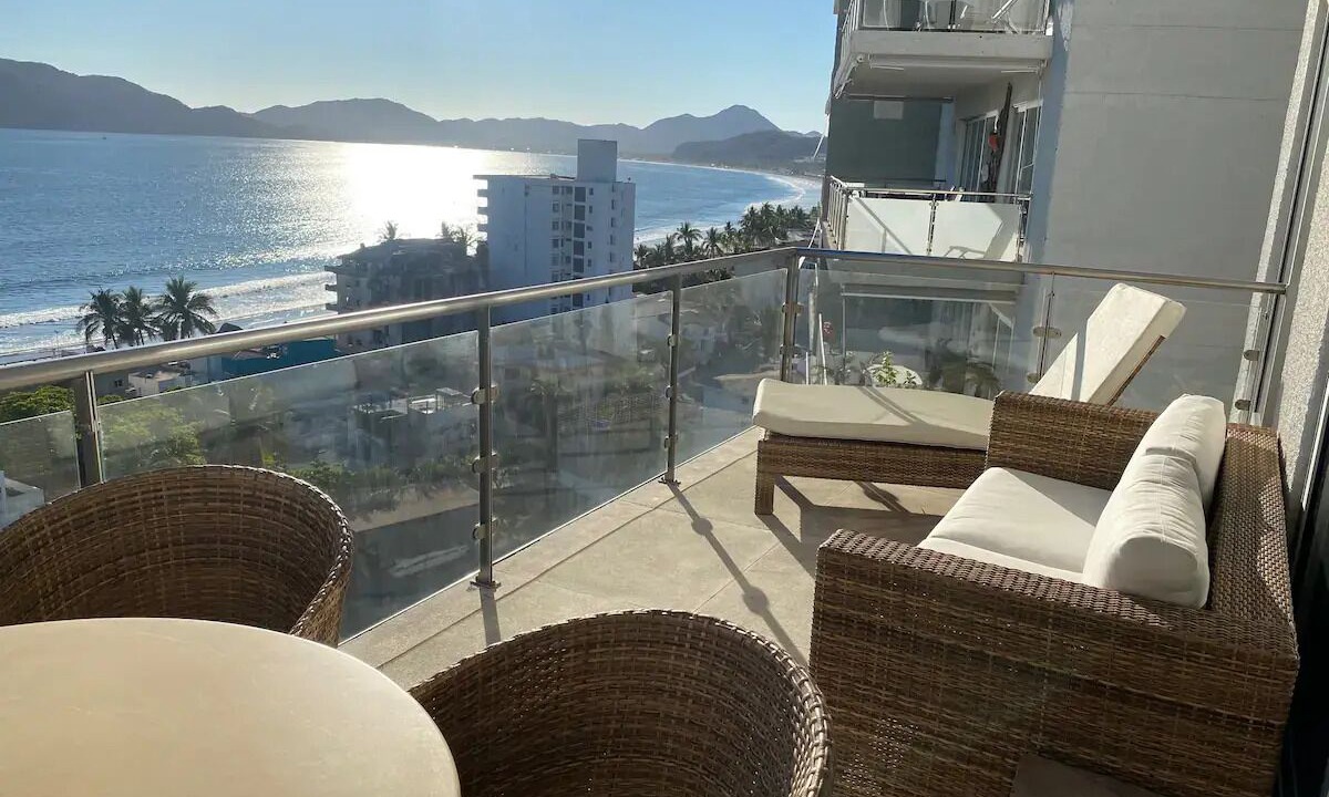 Photo of Outdoor in Peninsulas de Santiago