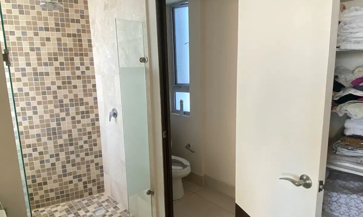 Photo of Bathroom in Peninsulas de Santiago