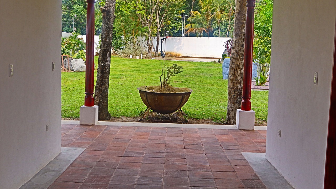 Photo of Patio Balcony in Santa Clara La Laguna