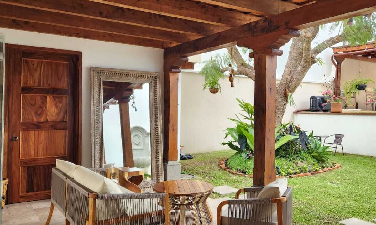 Photo of Patio Balcony in Antigua Guatemala