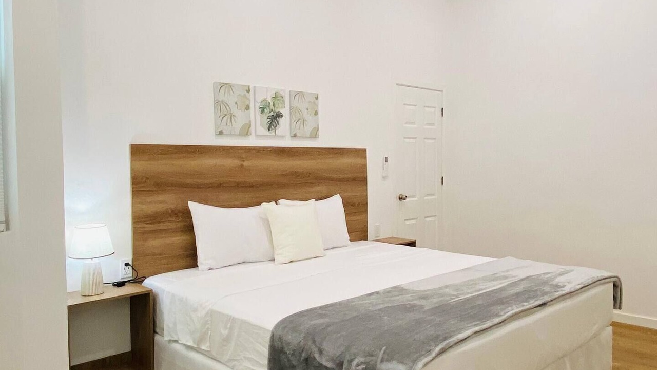 Photo of Bedroom in Flores