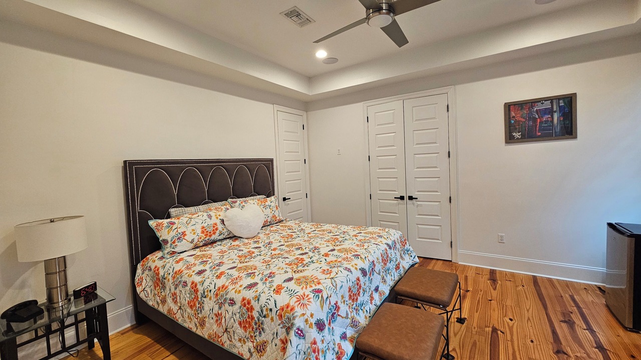 Photo of Bedroom in Seventh Ward