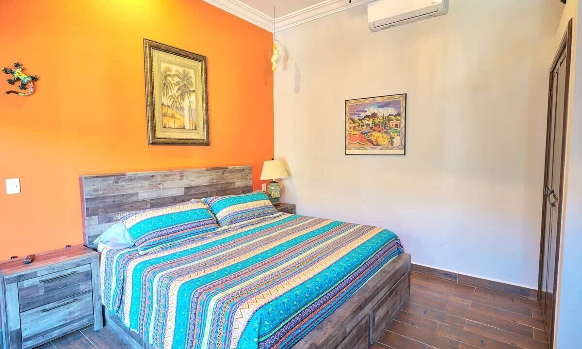 Photo of Bedroom in Laguna Shores