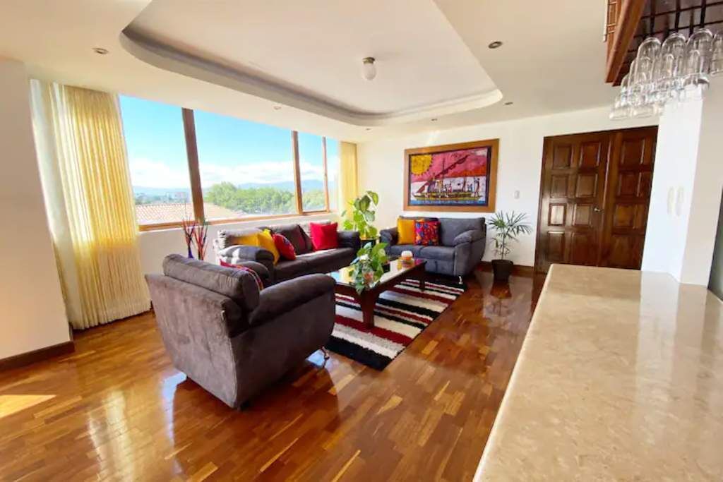 Photo of Livingroom in Zona 15