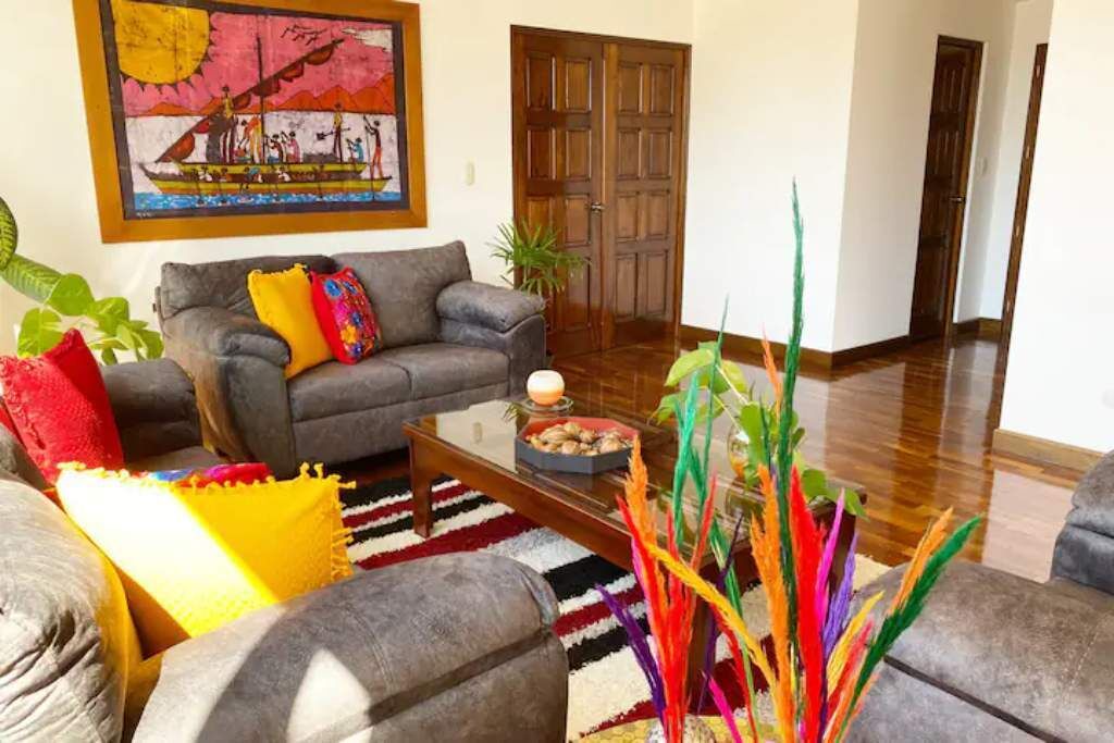 Photo of Livingroom in Zona 15