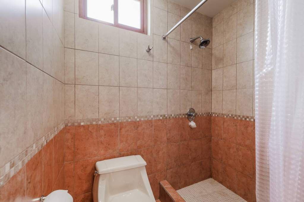 Photo of Bathroom in Zona 5