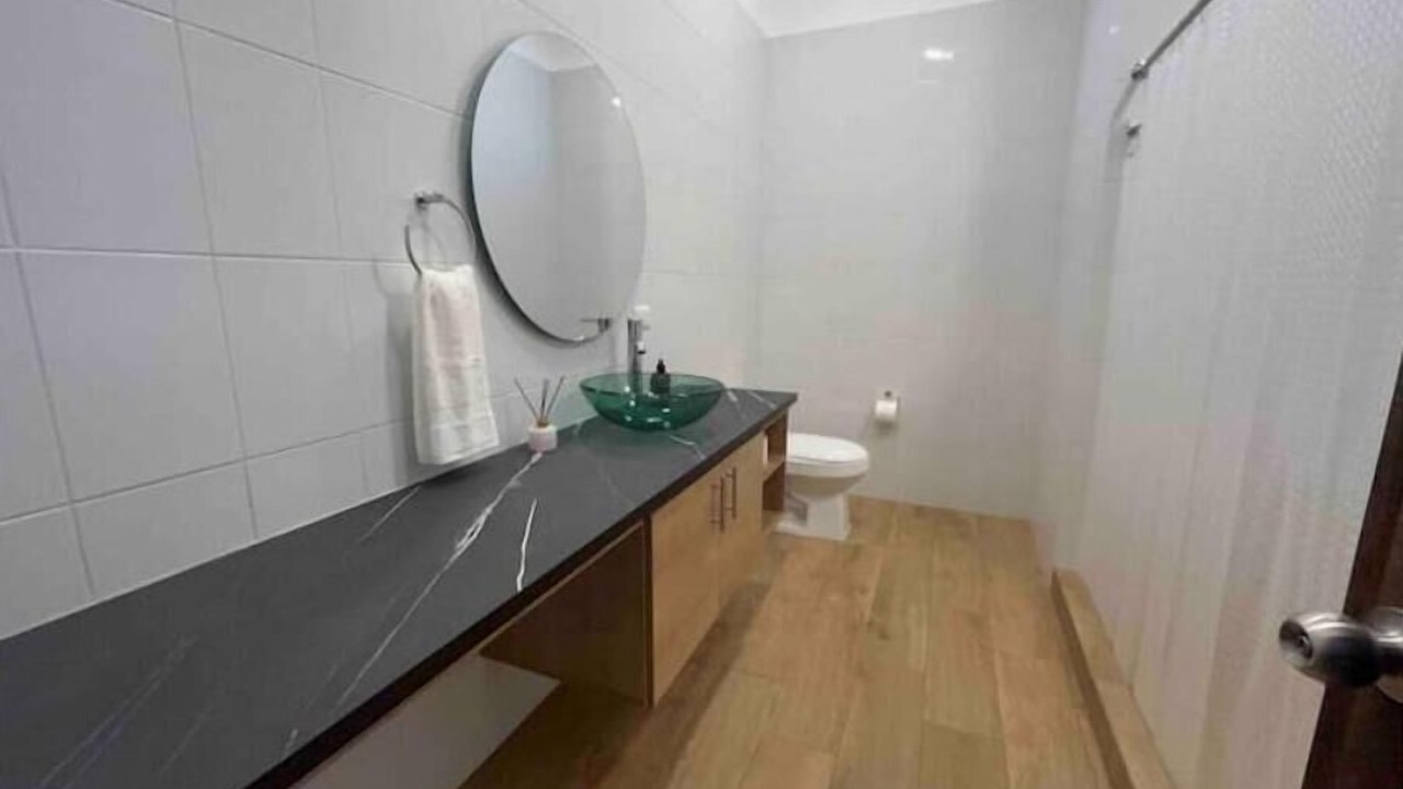 Photo of Bathroom in Zona 10