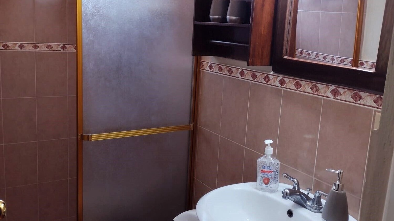 Photo of Bathroom in San Lucas Sacatepequez