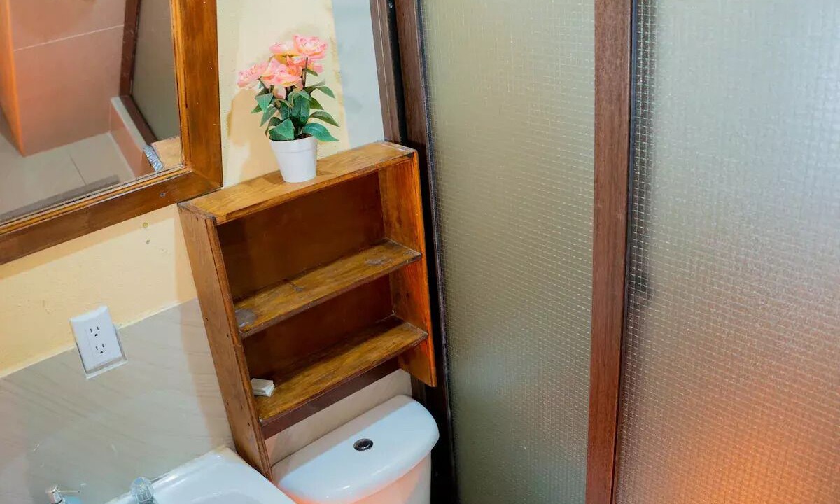 Photo of Bathroom in San Pedro La Laguna