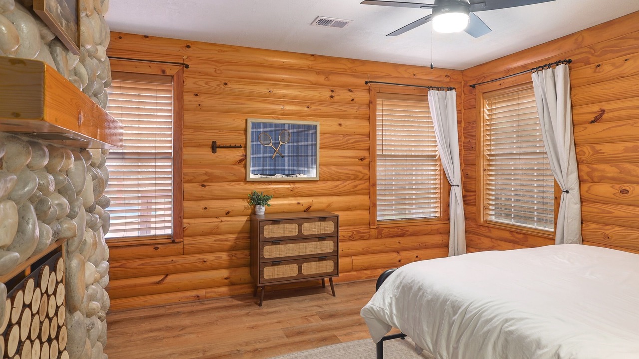Photo of Bedroom in Dripping Springs