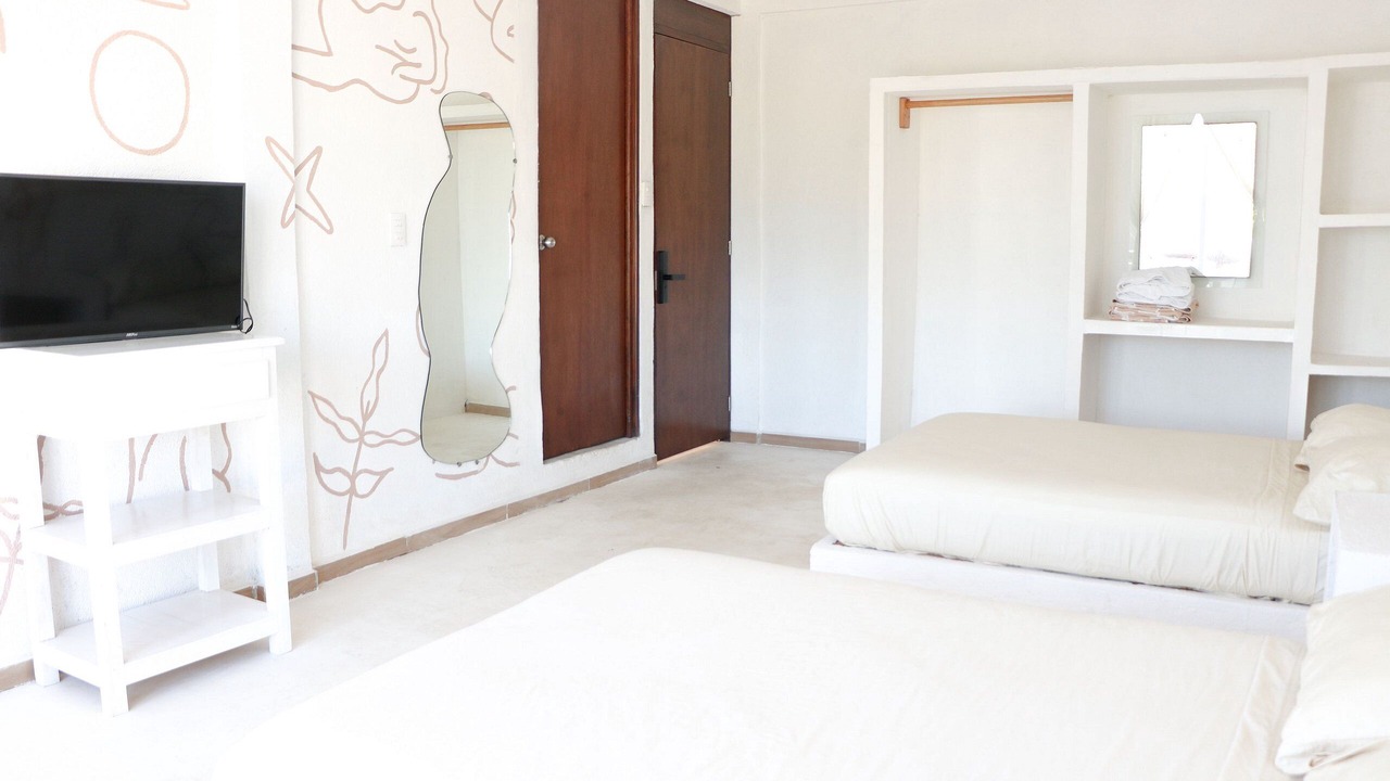 Photo of Bedroom in Zihuatanejo
