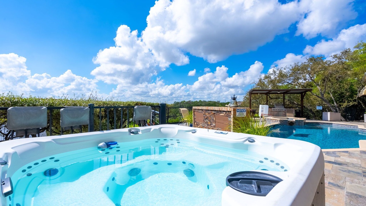 Photo of Outdoor in Helotes