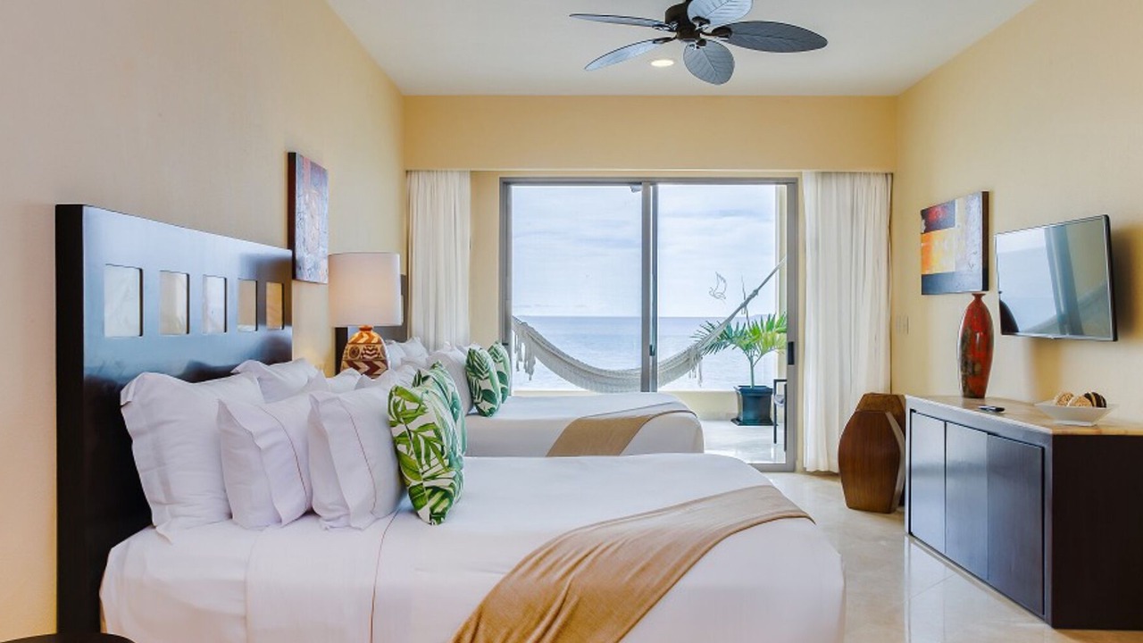 Photo of Bedroom in South Shore Hotel Area
