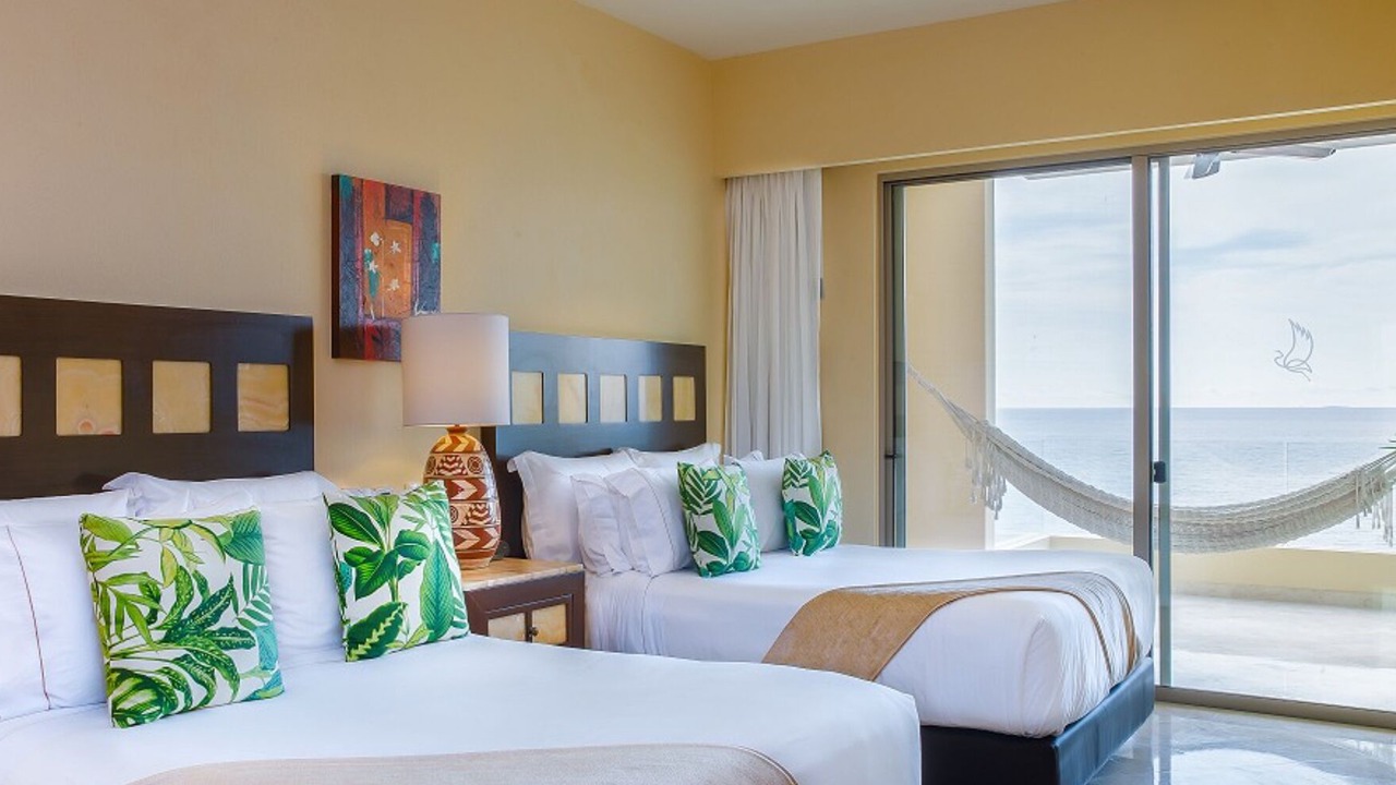 Photo of Bedroom in South Shore Hotel Area