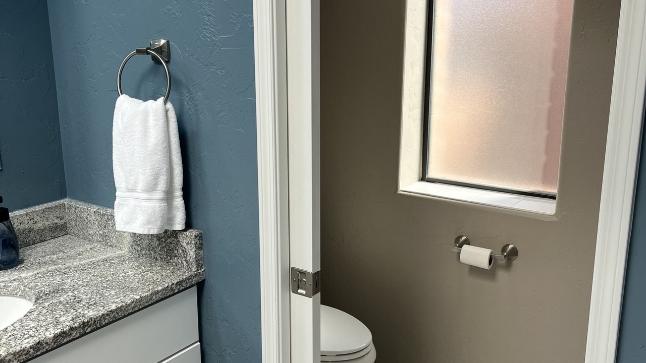 Photo of Bathroom in Green Valley