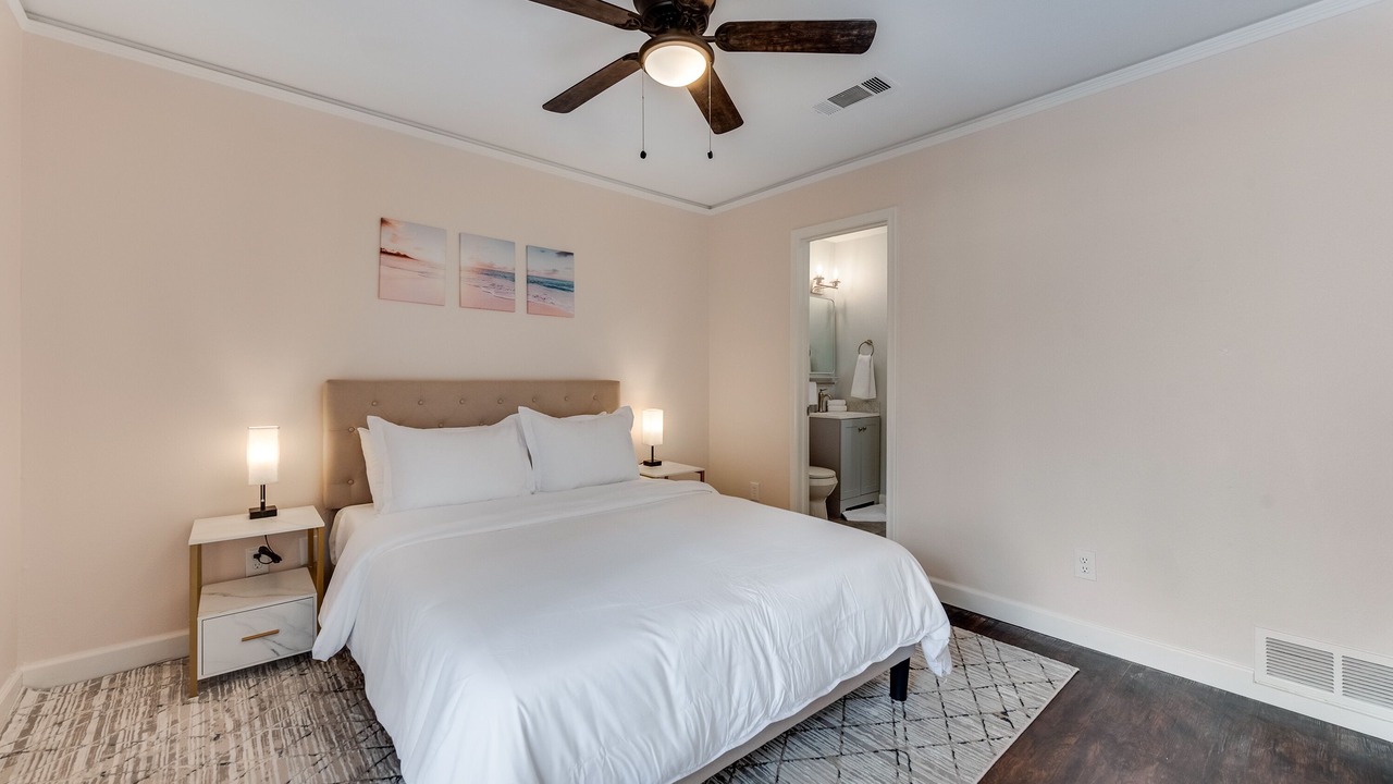 Photo of Bedroom in Park Central