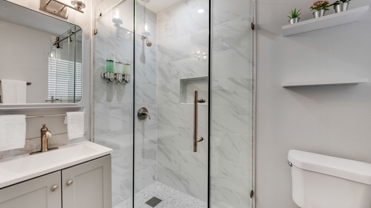 Photo of Bathroom in Park Central