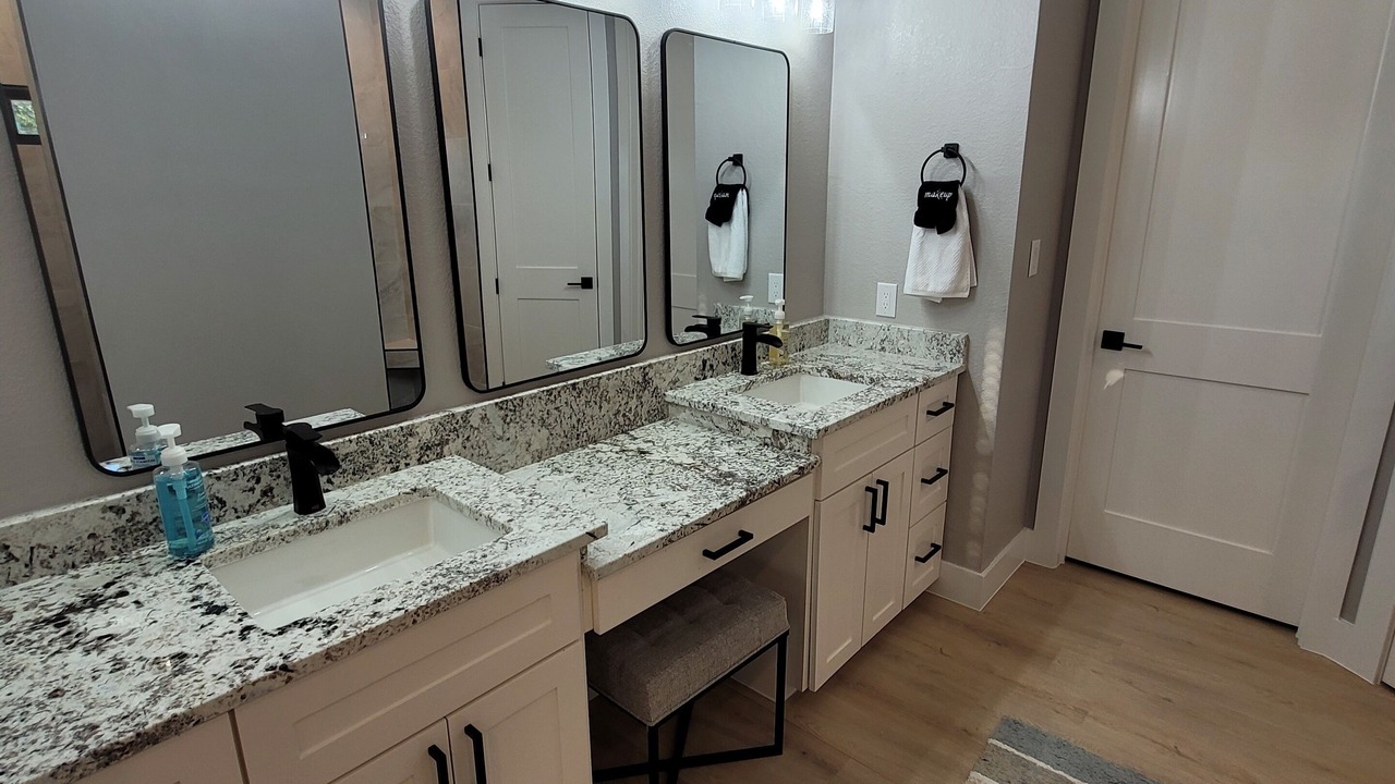 Photo of Bathroom in Horseshoe Bay
