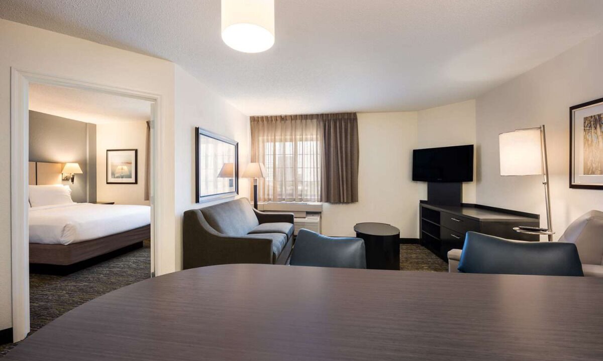 Photo of Bedroom in Nassau Bay