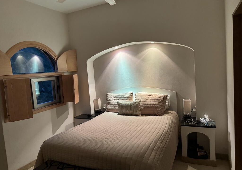 Photo of Bedroom in South Shore Hotel Area