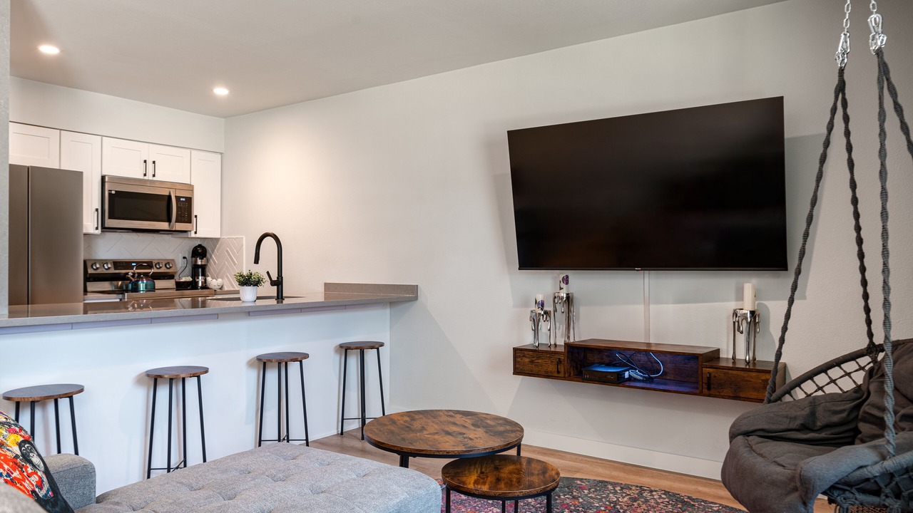 Photo of Livingroom in Barton Hills
