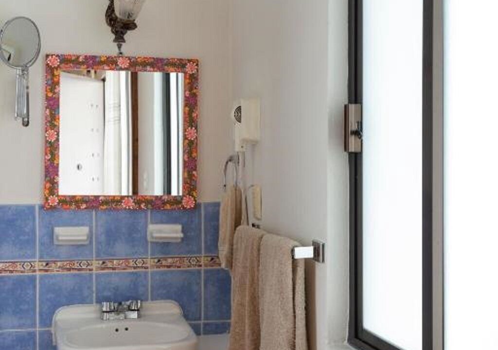 Photo of Bathroom in Reforma