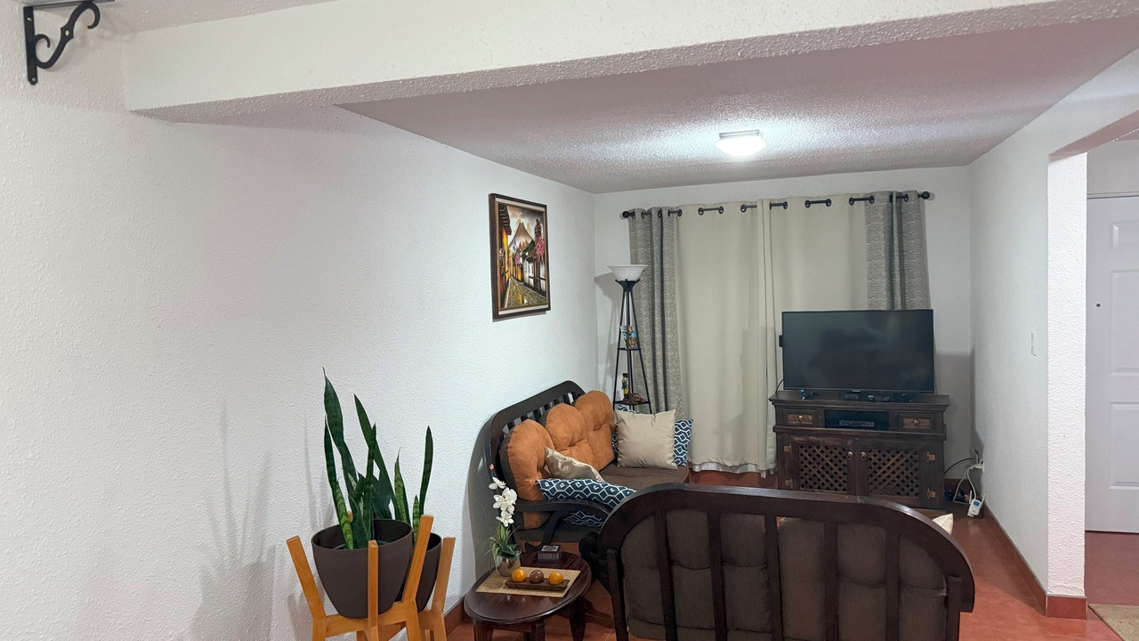 Photo of Livingroom in Santa Lucia Milpas Altas