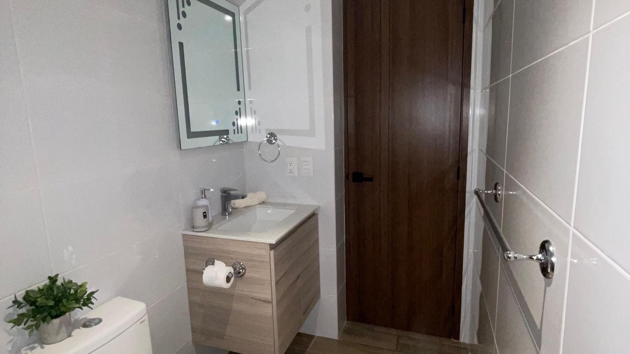 Photo of Bathroom in Zona 13