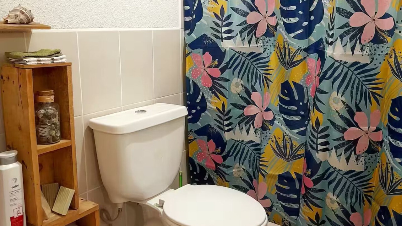 Photo of Bathroom in Guatemala