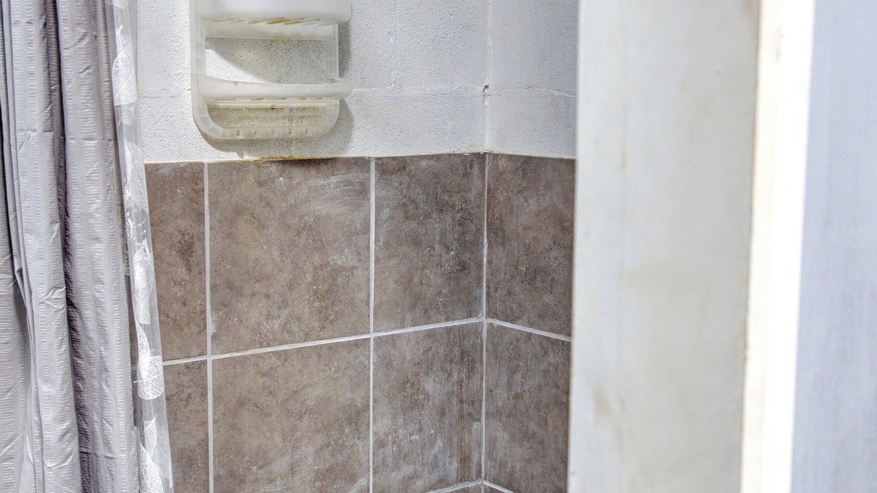 Photo of Bathroom in Utopia
