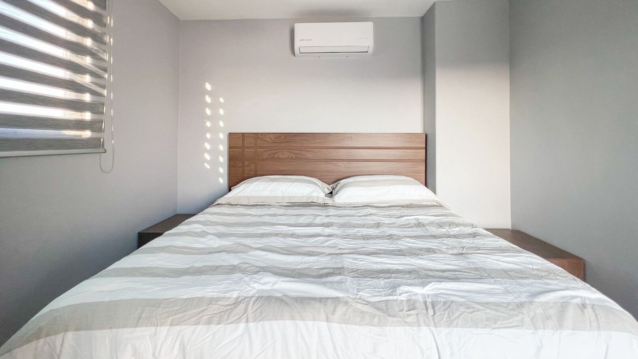Photo of Bedroom in L