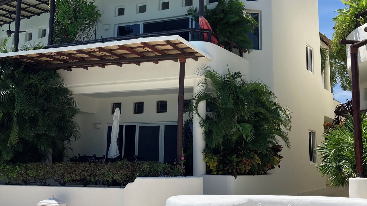 Photo of Patio Balcony in P Chahue