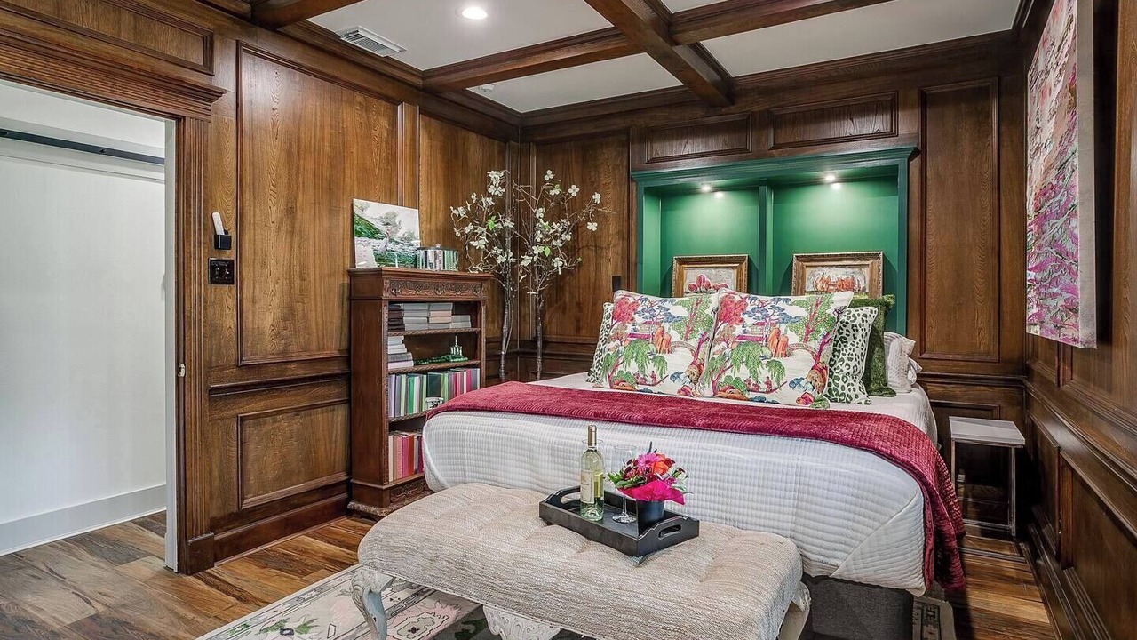 Photo of Bedroom in Granbury