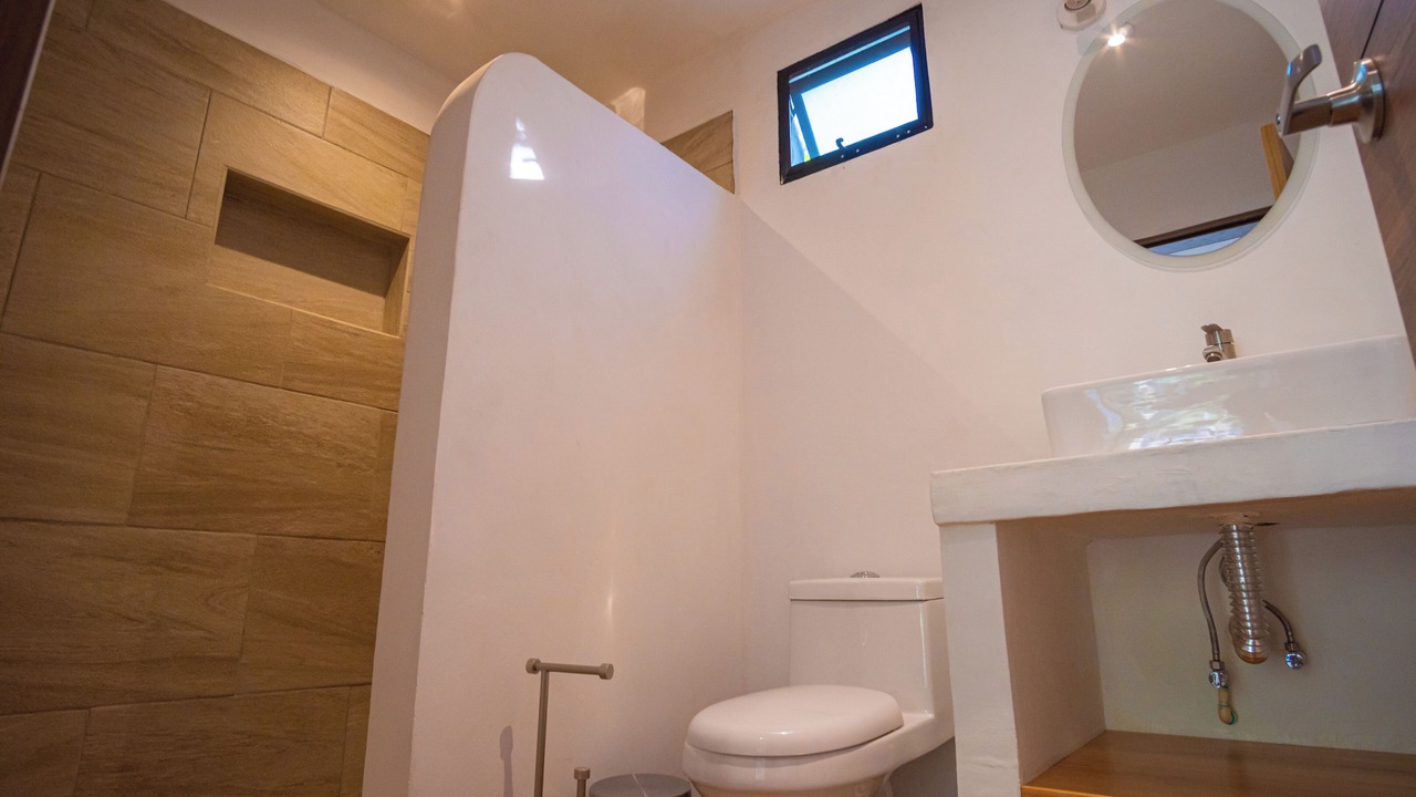Photo of Bathroom in San Juan La Laguna