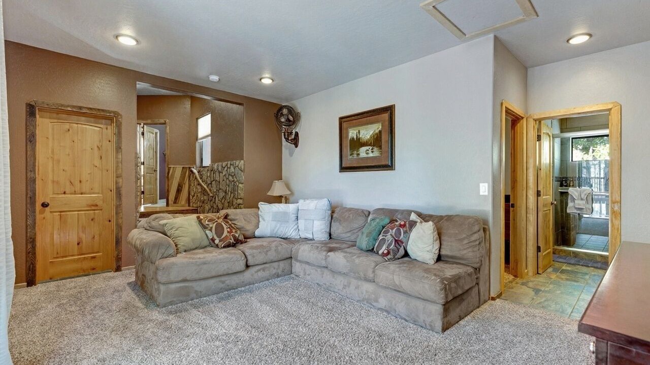 Photo of Livingroom in Heber