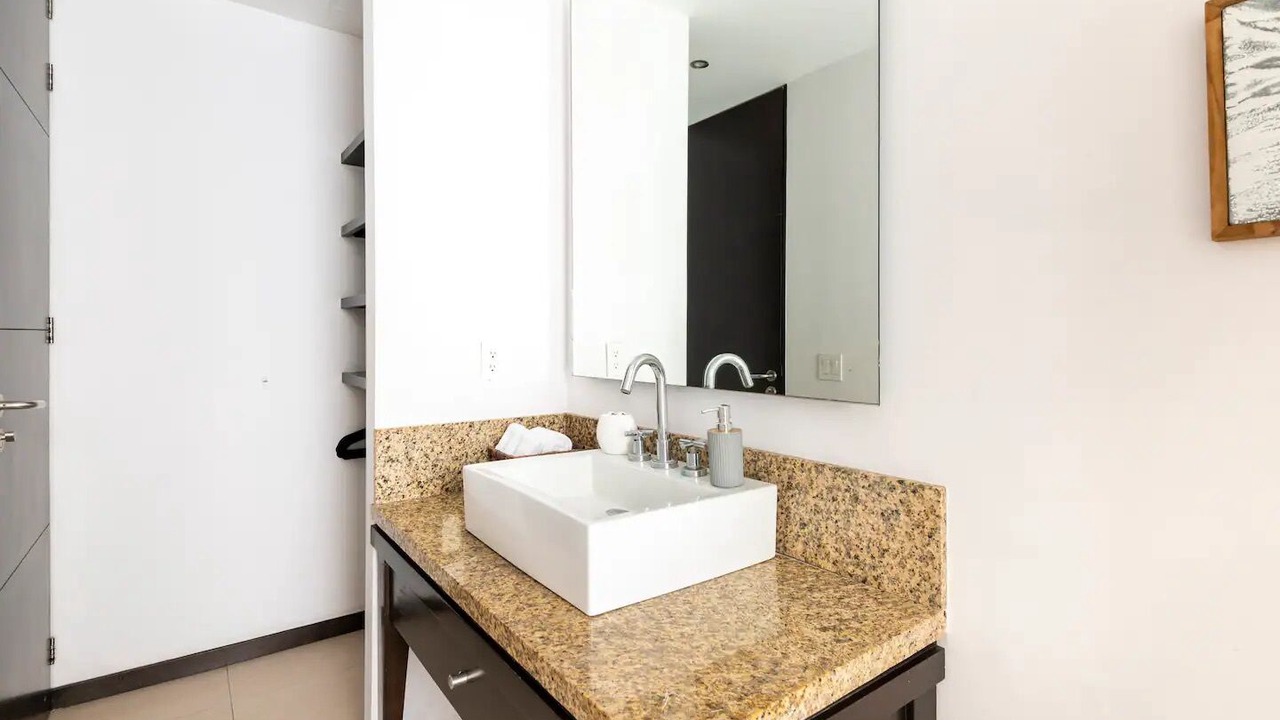 Photo of Bathroom in South Hotel Zone